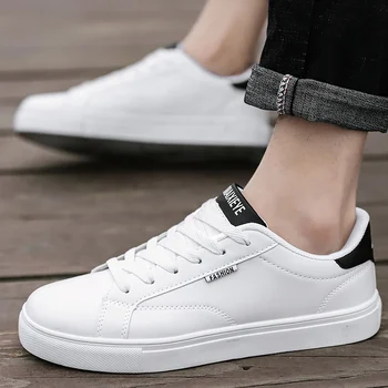 2021 Дешевая мужская обувь на плоской подошве, Белые кроссовки, Мужские Повседневные кроссовки в корейском стиле, Мужская Вулканизированная обувь для подростков, мальчиков, Школьная спортивная обувь