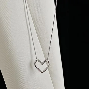 2022 Новое Металлическое ожерелье с подвеской в виде полого Сердца, Женский Роскошный Дизайн, Простые Очаровательные Ожерелья